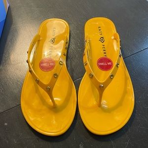 Katy Perry sandals new